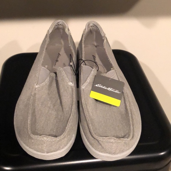 Eddie Bauer Slip ons canvas - Picture 2 of 9